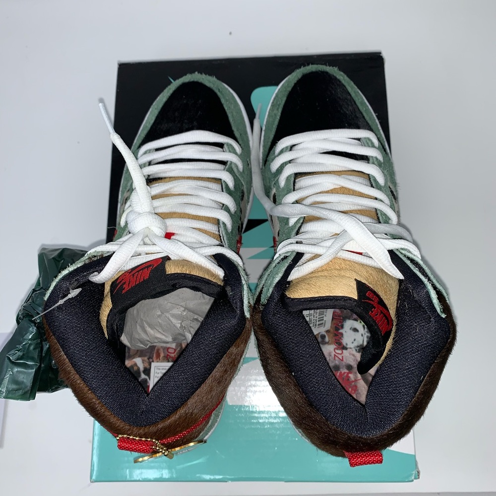 Nike Dunk High SB ‘Walk The Dog’